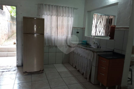 Casa à venda com 2 quartos em Jardim Luciana, Itaquaquecetuba, SP