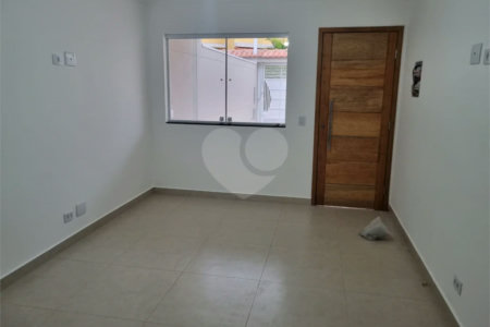 Sobrado à venda com 3 quartos, sendo 1 suíte, em Vila Mazzei, São Paulo, SP