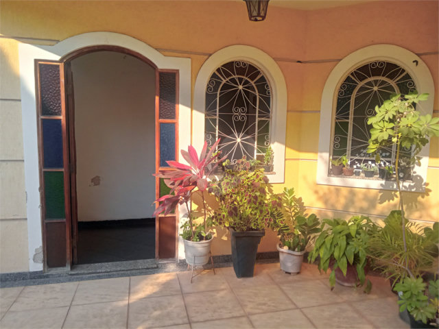 Sobrado à venda com 3 quartos, sendo 2 suítes,  em Santana, São Paulo, SP