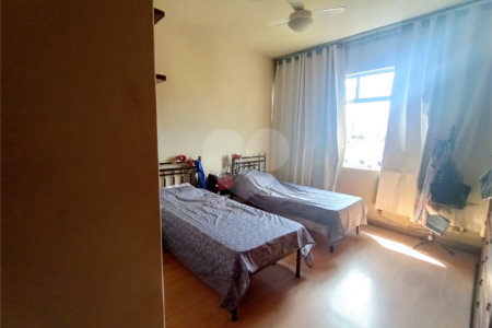 Apartamento à venda com 3 quartos, sendo 1 suíte,  em Tijuca, Rio de Janeiro, RJ