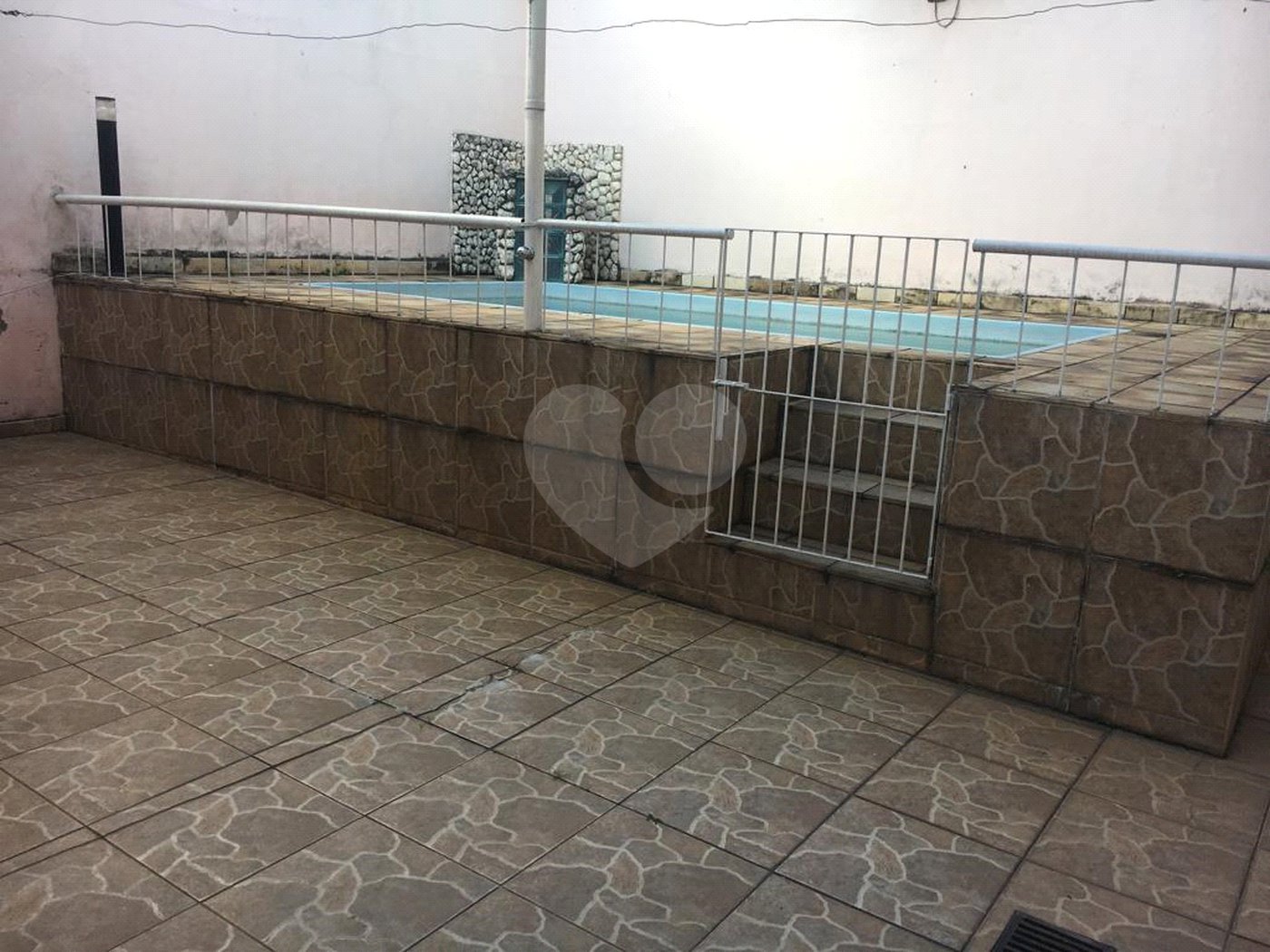 Casa à venda com 1 quarto, sendo 2 suítes, no Centro, Itaguaí, RJ
