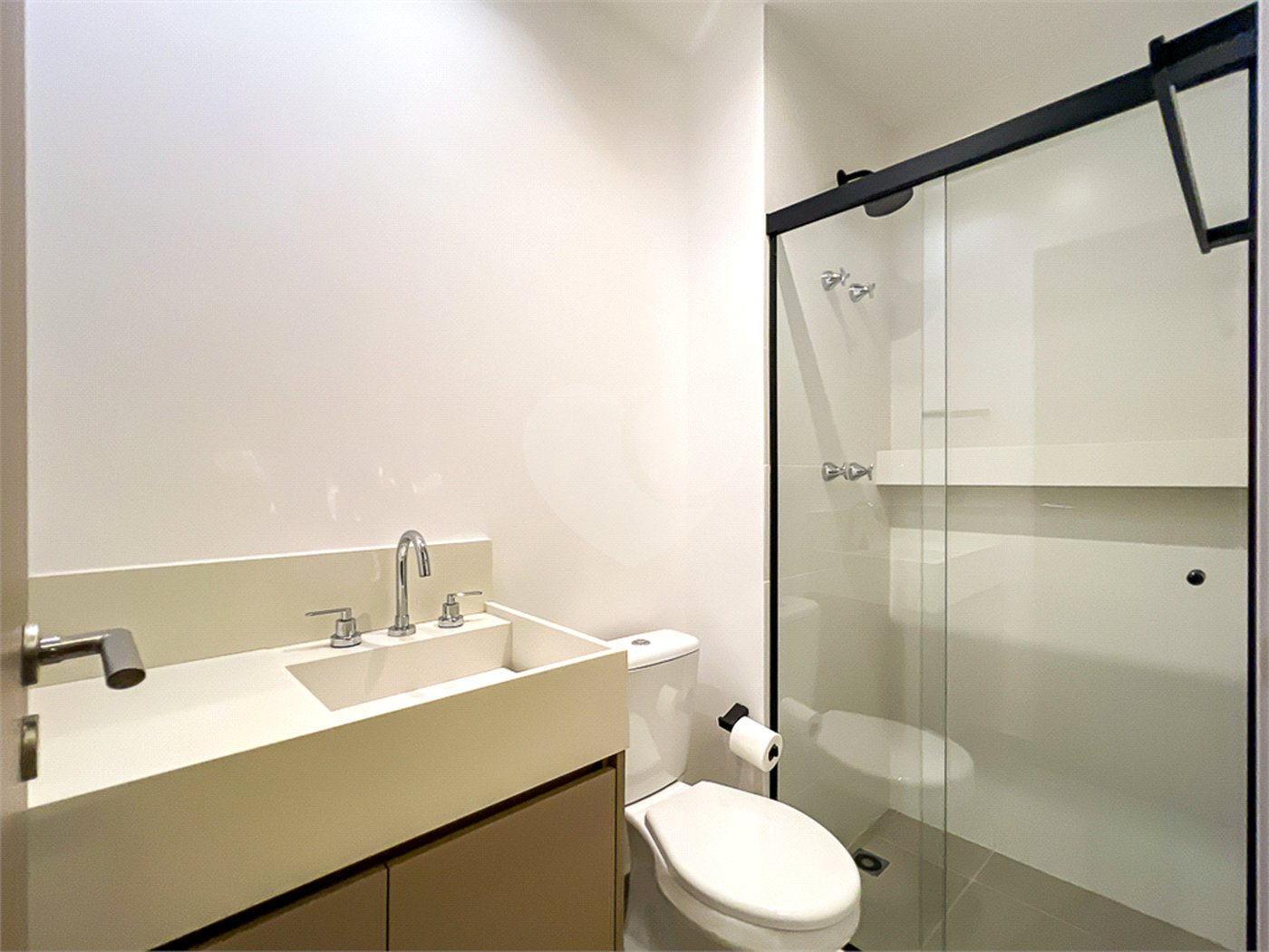 Apartamento à venda com 2 quartos, sendo 1 suíte, em Santo Amaro, São Paulo, SP
