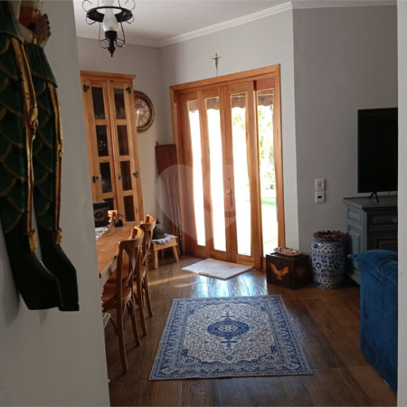 Casa à venda com 4 quartos, sendo 2 suítes,  em Guaxinduva, Atibaia, SP