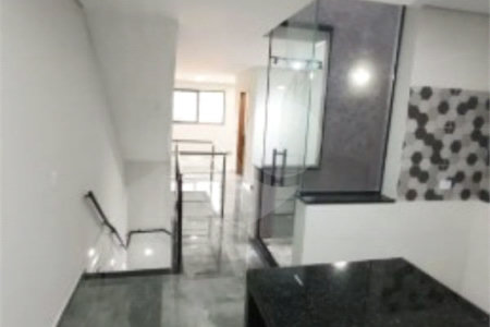 Sobrado à venda com 3 quartos, sendo 1 suíte, em Vila Marina, São Paulo, SP