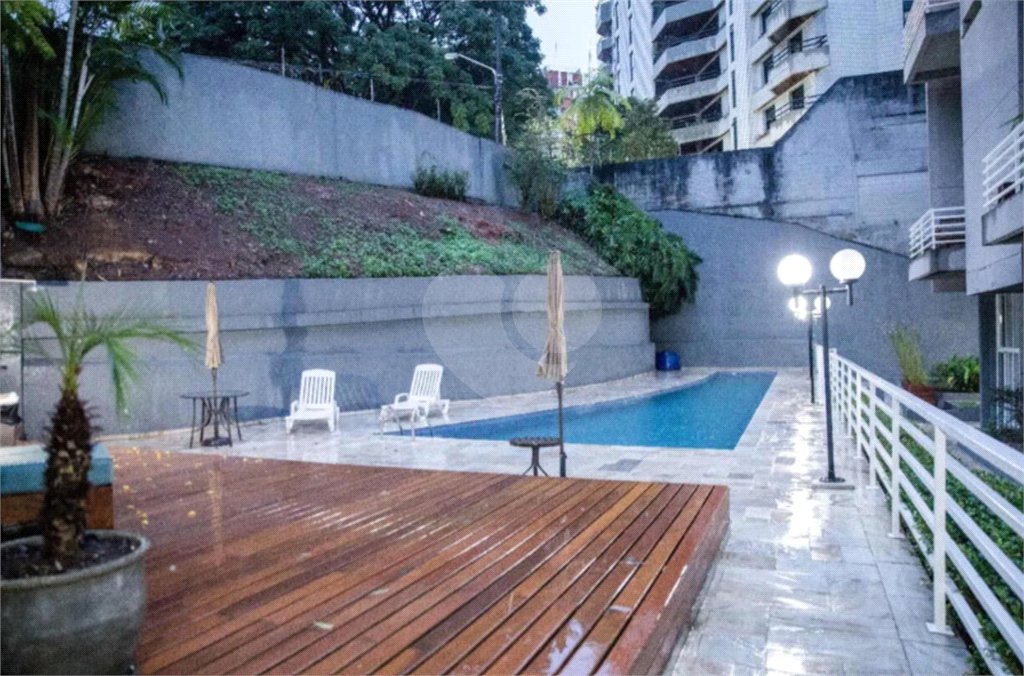 Apartamento à venda com 1 quarto em Vila Suzana, São Paulo, SP