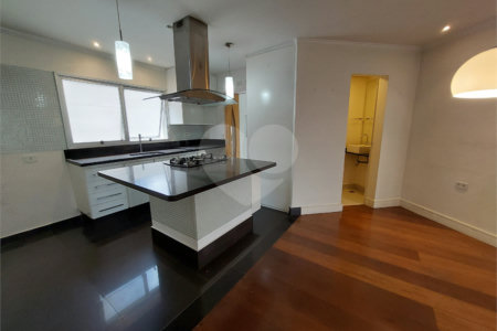 Apartamento à venda com 2 suítes em Vila Gertrudes, São Paulo, SP