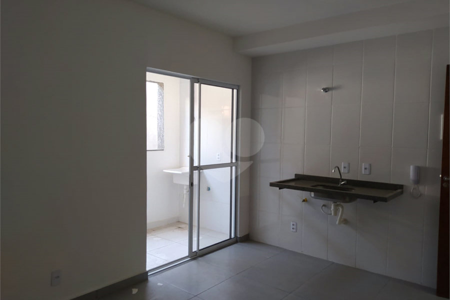 Casa à venda com 2 quartos no condomínio Residencial Magueta, São Paulo - SP