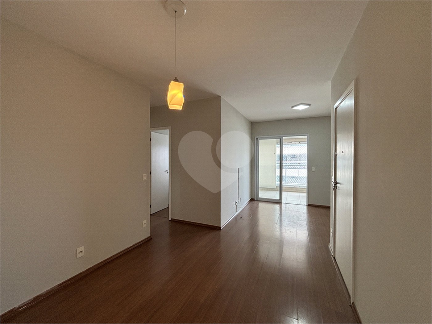 Apartamento para alugar com 3 quartos, sendo 1 suíte, em Barra Funda, São Paulo, SP