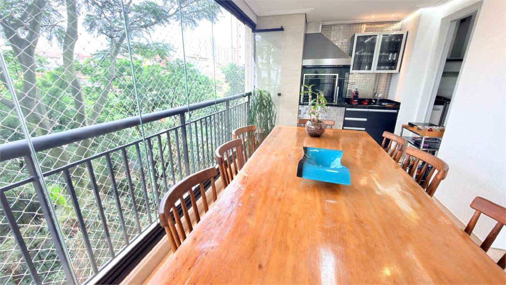 Apartamento à venda com 3 suítes em Santa Teresinha, São Paulo, SP