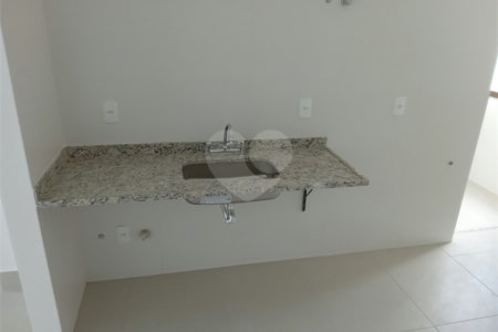 Apartamento à venda com 2 quartos, sendo 1 suíte, em Tijuca, Rio de Janeiro, RJ