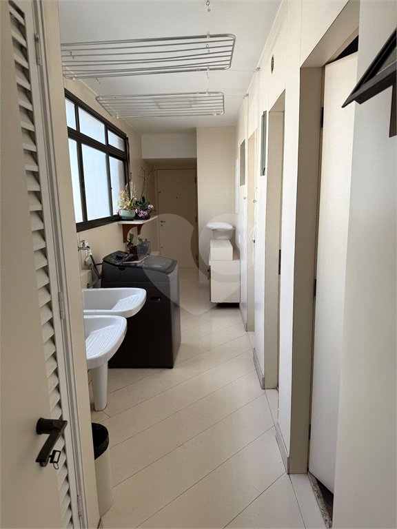 Apartamento à venda ou para alugar com 4 quartos, sendo 2 suítes, em Jardim Paulista, São Paulo, SP