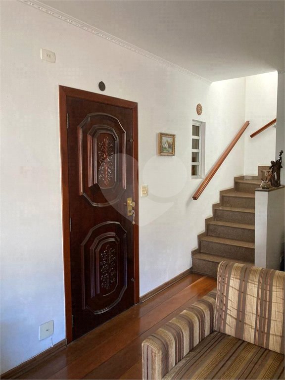 Sobrado à venda com 3 quartos, sendo 1 suíte, em Chora Menino, São Paulo, SP