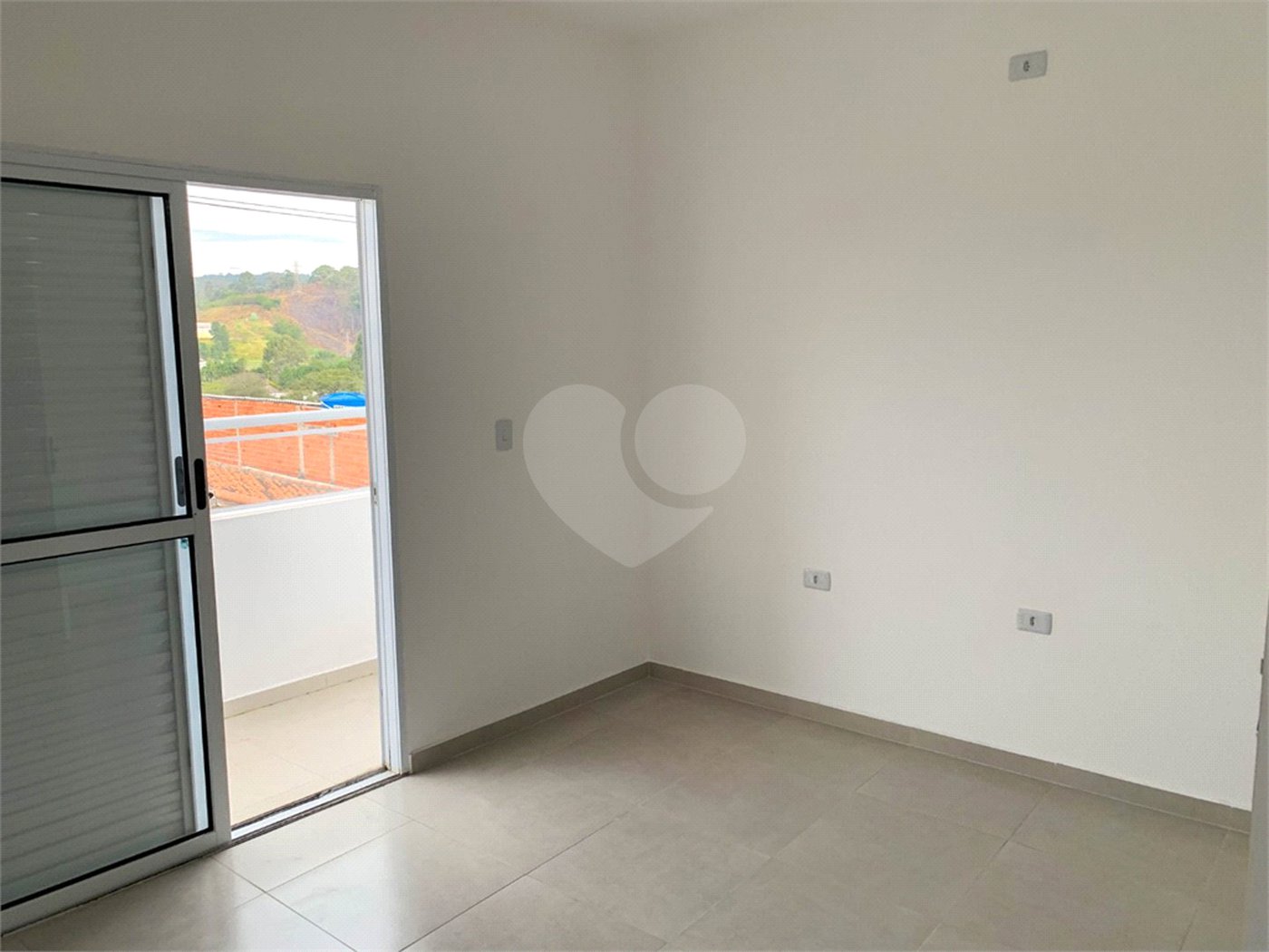 Sobrado à venda com 3 quartos, sendo 2 suítes, em Vila Granada, Mairinque, SP