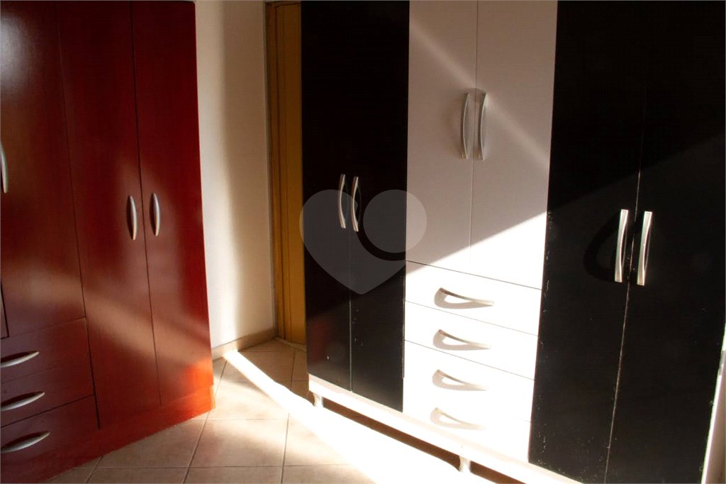 Casa Térrea à venda com 3 quartos, sendo 1 suíte, em Vila Irmãos Arnoni, São Paulo, SP