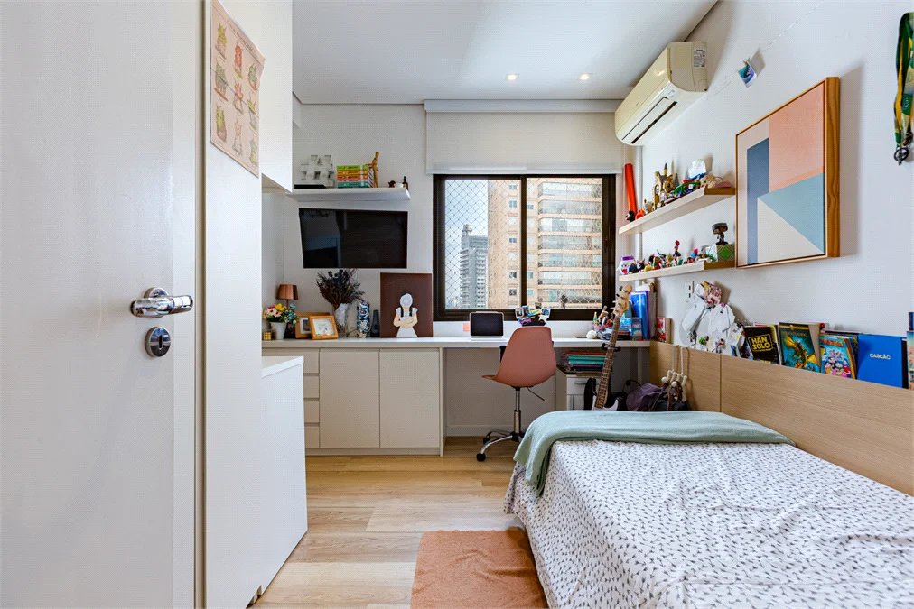 Cobertura à venda com 3 quartos, sendo 2 suítes,  em Brooklin Paulista, São Paulo, SP
