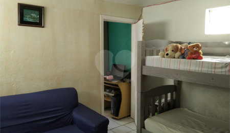 Sobrado à venda com 3 quartos em Chora Menino, São Paulo, SP