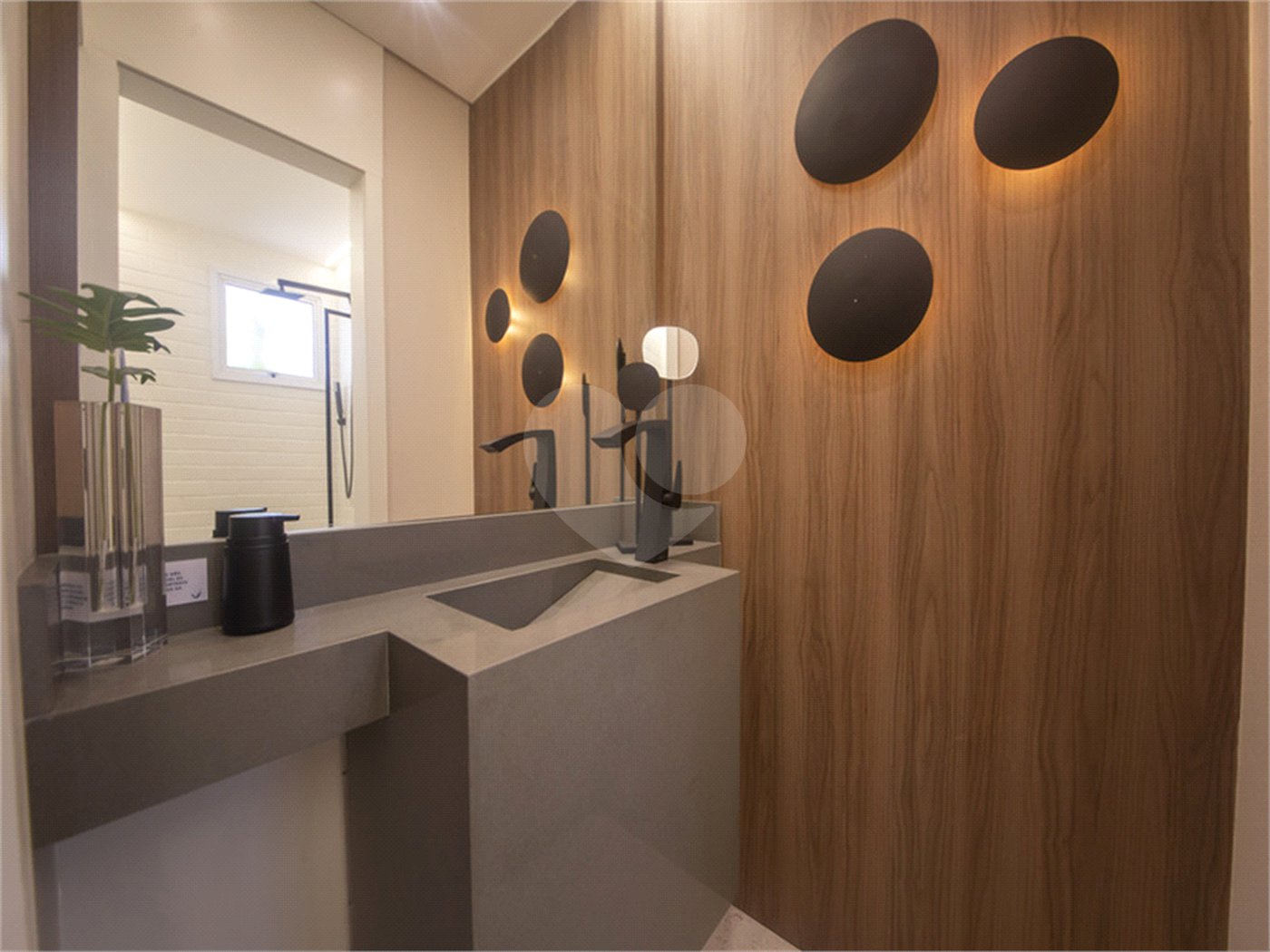 Apartamento à venda com 2 quartos, sendo 1 suíte,  em Vila Espírito Santo, Sorocaba, SP