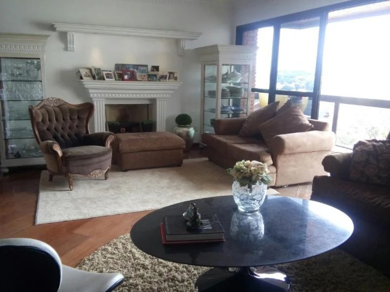 Apartamento à venda com 4 suítes em Jardim Leonor, São Paulo, SP