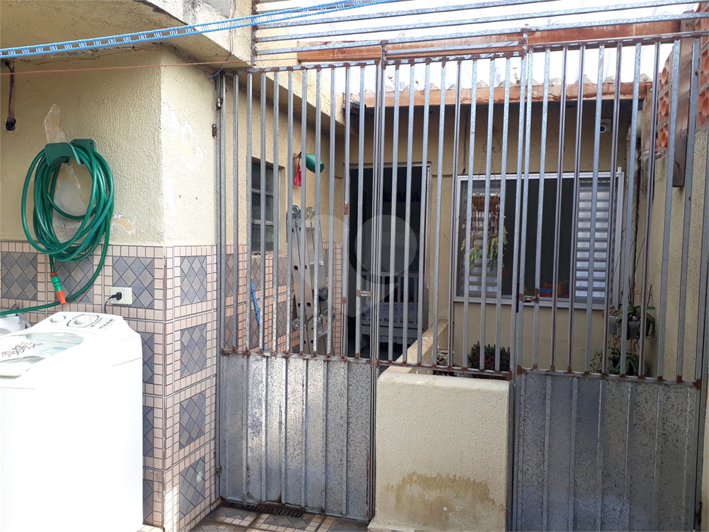 Sobrado à venda com 2 quartos em Tremembé, São Paulo, SP