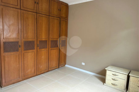Casa à venda com 4 quartos, sendo 1 suíte, em Vila Guarani (z Sul), São Paulo, SP