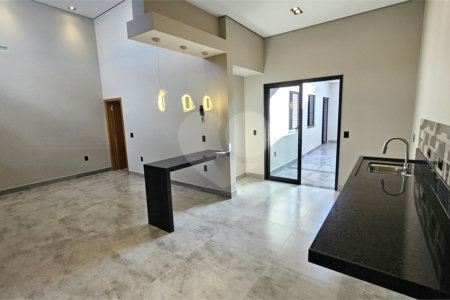 Casa à venda com 3 quartos, sendo 1 suíte, em Jardim das Araras, Indaiatuba, SP