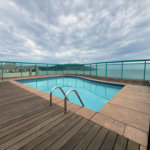 Apartamento Alto Padrão Frente Mar com 4 Dormitórios, 3 Suítes e 3 Vagas na Orla de Santos