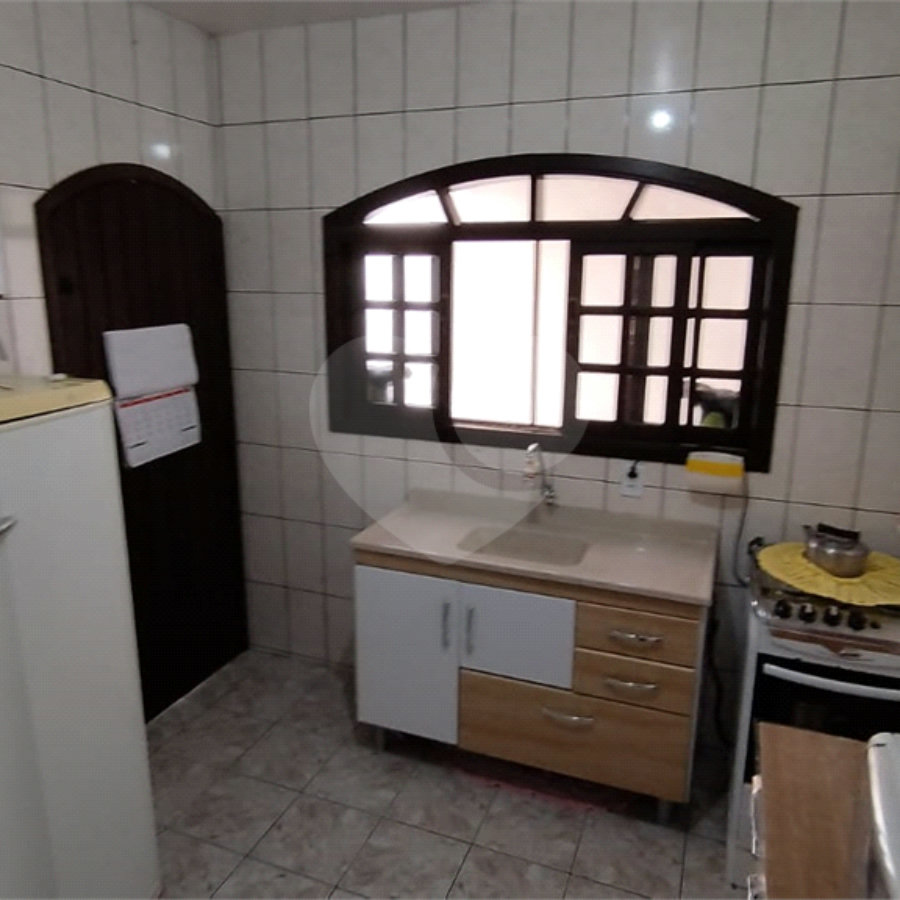 Casa à venda com 2 quartos em Vila Paulista, Mogi das Cruzes, SP