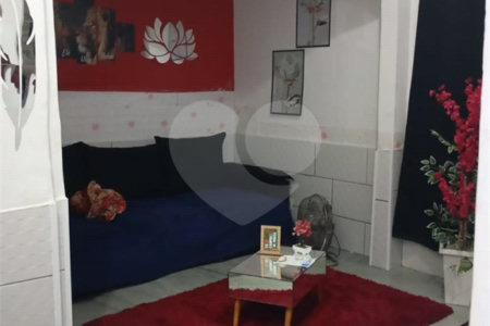 Casa à venda com 3 quartos em Santo Antônio, Duque de Caxias, RJ