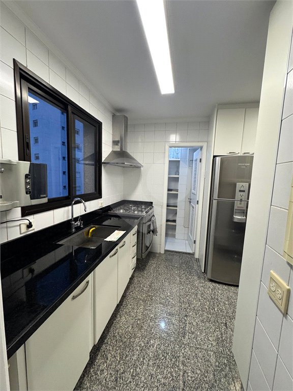 Apartamento à venda com 3 suítes em Vila Suzana, São Paulo, SP