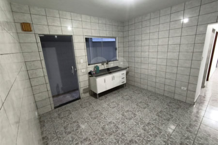 Casa à venda com 7 quartos, sendo 2 suítes,  no Centro, Itapetininga, SP