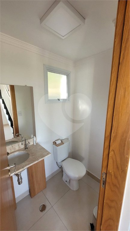 Casa à venda com 2 suítes no condomínio Residencial Sophia, São Paulo - SP
