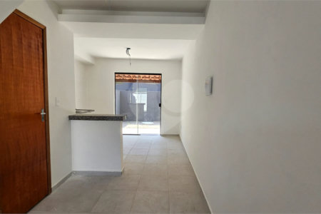 Casa à venda com 2 quartos no condomínio Residencial Mirella, Rio de Janeiro - RJ