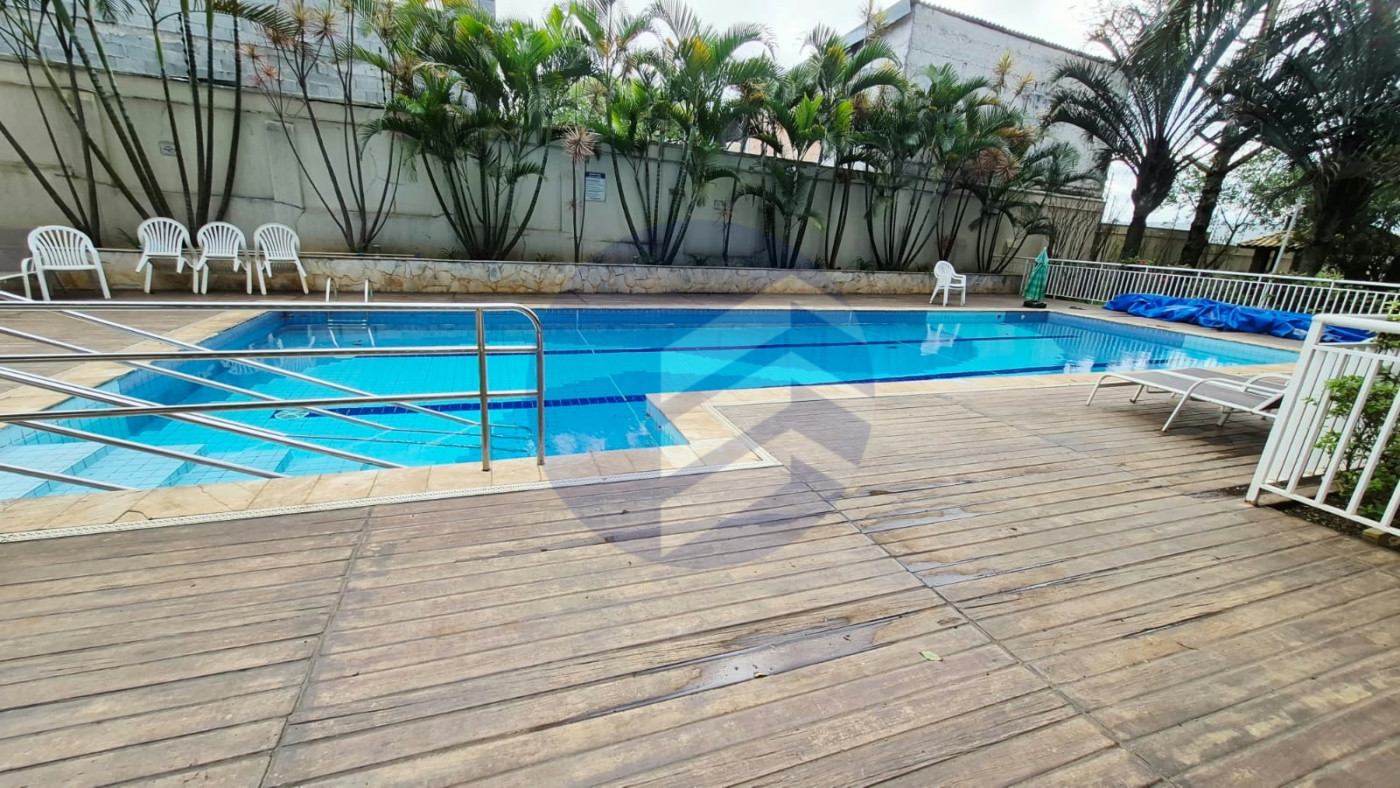 Apartamento à venda com 3 quartos, sendo 1 suíte, em Jardim Esmeralda, São Paulo - SP