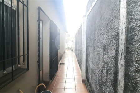 Casa à venda com 3 quartos, sendo 1 suíte, em Vila Nivi, São Paulo, SP