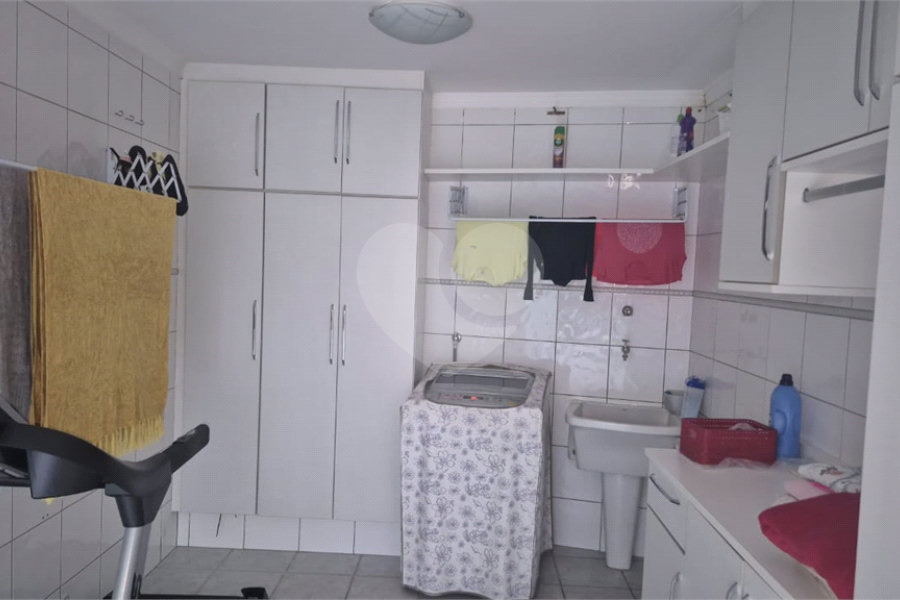 Sobrado à venda com 3 quartos, sendo 1 suíte, em Tremembé, São Paulo, SP