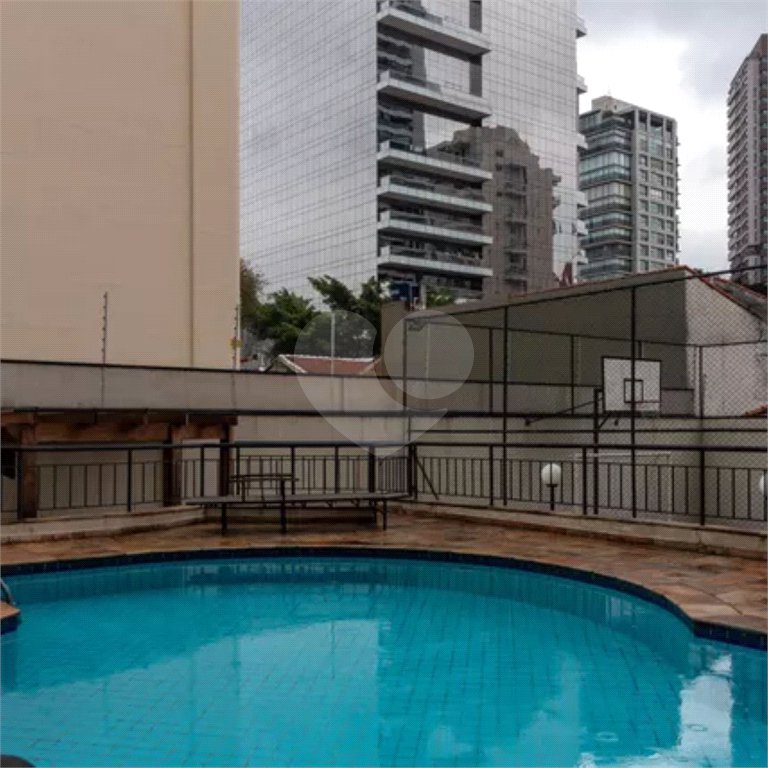 Cobertura à venda com 3 suítes em Vila Olímpia, São Paulo, SP