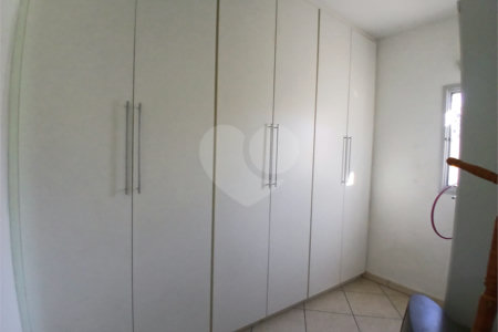 Apartamento à venda com 3 quartos, sendo 1 suíte,  em Jardim Brasil, São Roque, SP