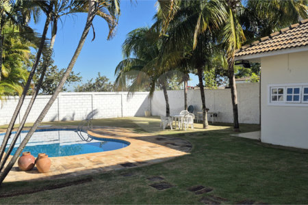 Casa à venda ou para alugar com 3 suítes no condomínio Jardim Theodora, Itu - SP