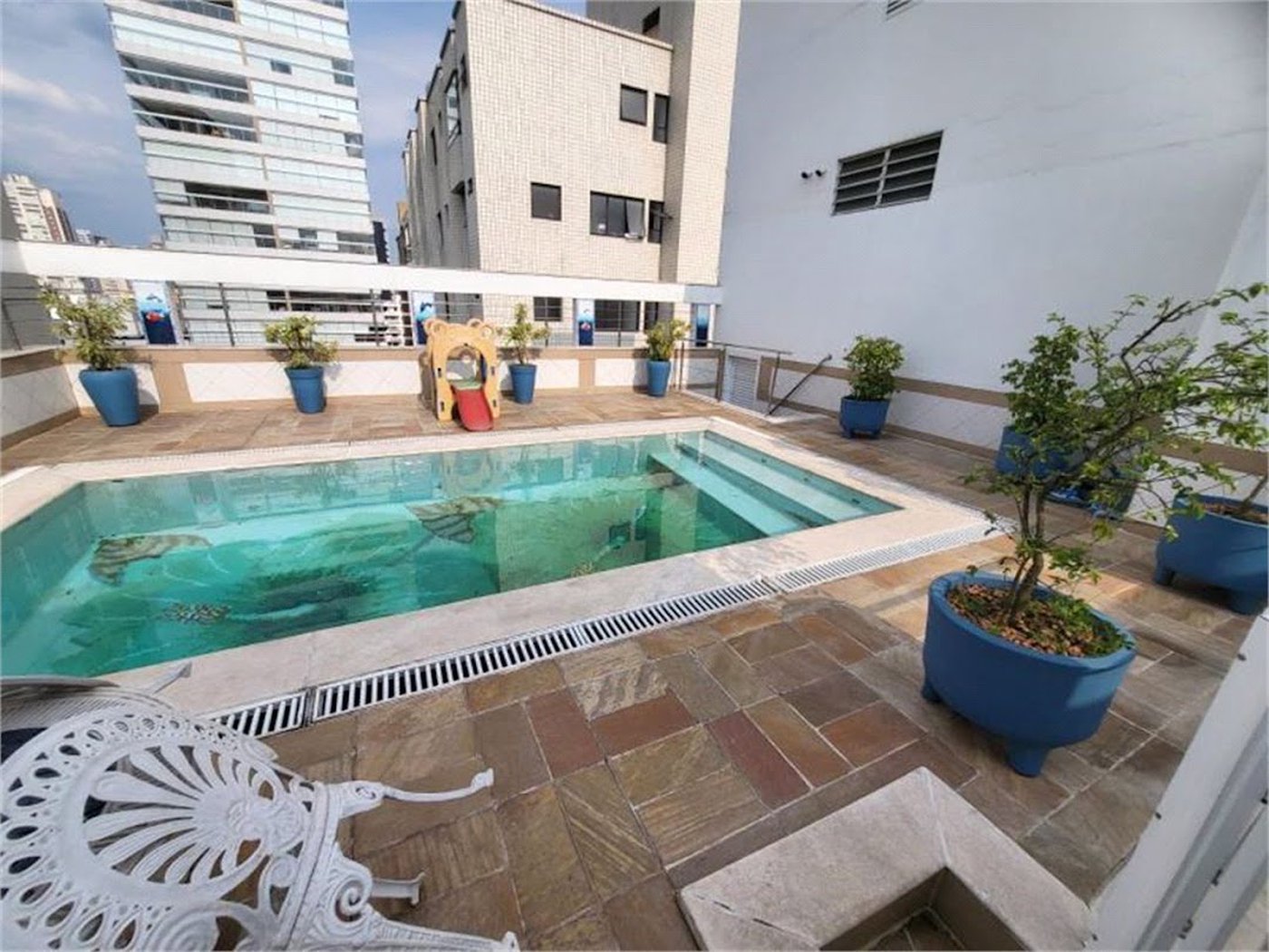 Apartamento Residencial para locação, Gonzaga, Santos - AP0140.