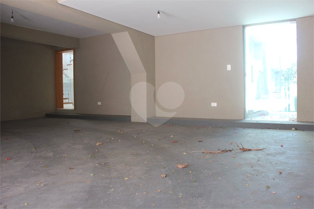 Casa à venda ou para alugar com 4 suítes em Alphaville, Santana de Parnaíba, SP