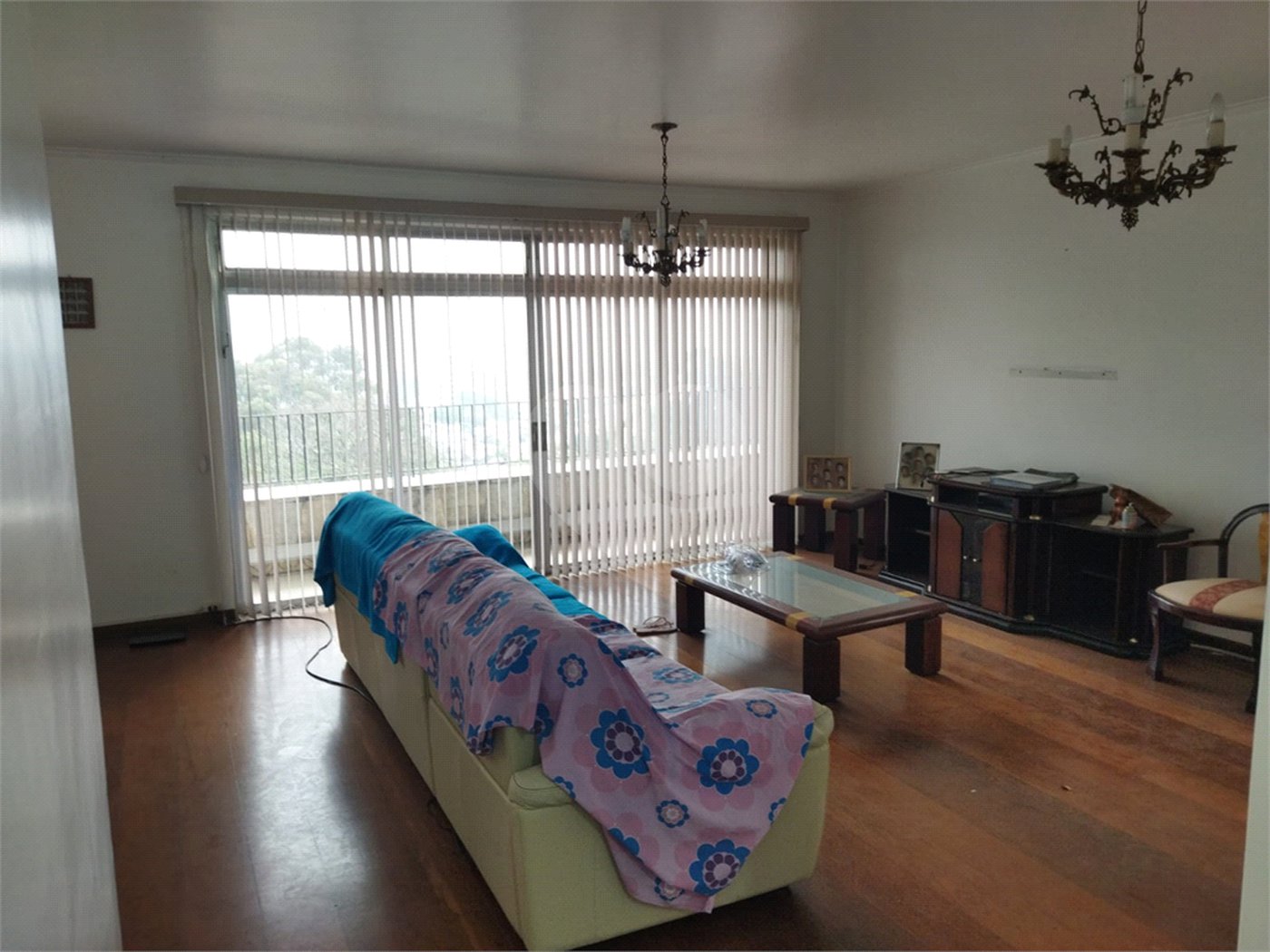 Casa à venda ou para alugar com 4 quartos, sendo 1 suíte, em Sumarezinho, São Paulo, SP