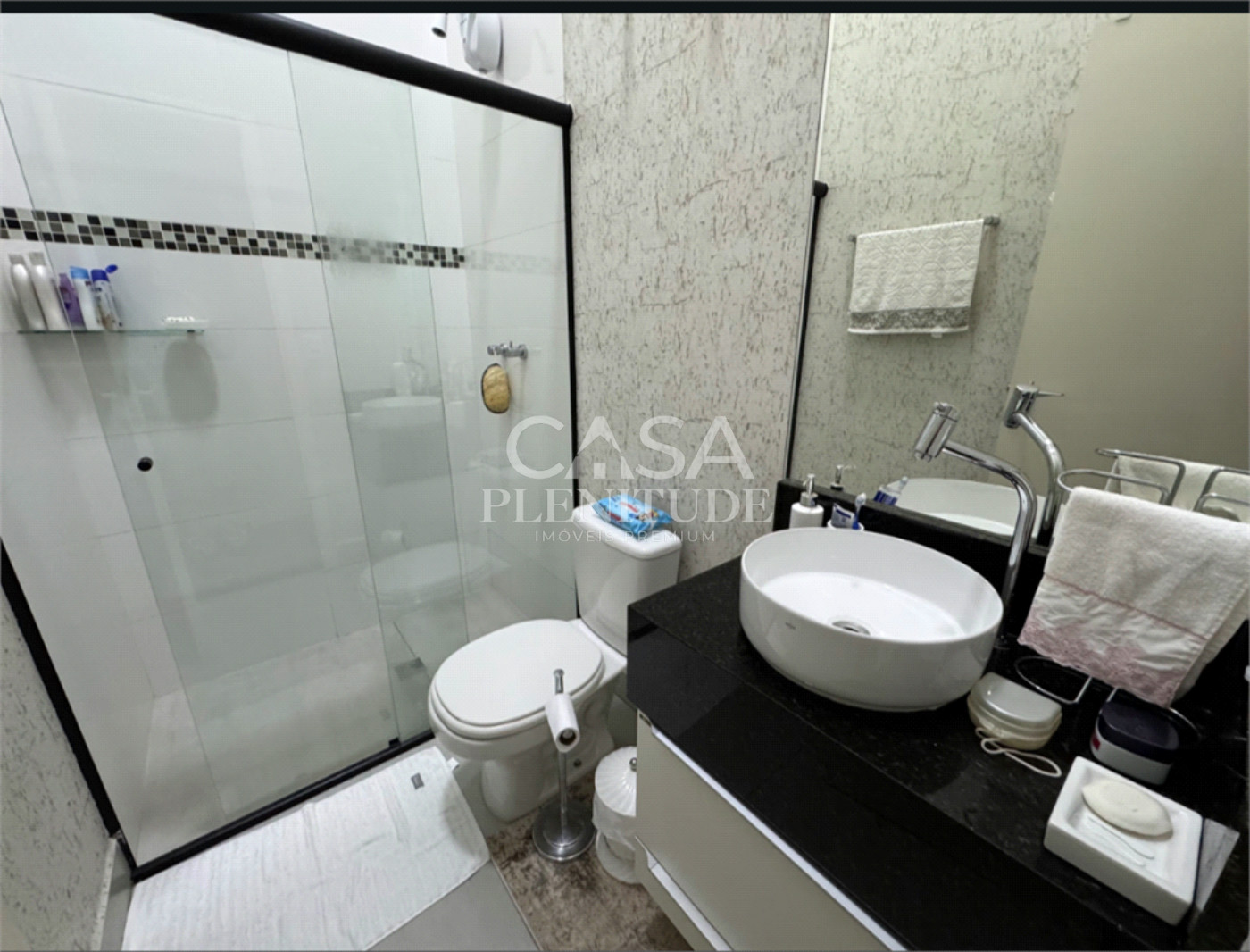 Casa em condomínio à venda com 3 quartos, sendo 1 suíte, em Horto Florestal, Sorocaba, SP