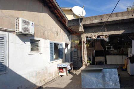Casa à venda com 3 quartos, sendo 1 suíte,  em Jardim Amanda I, Hortolândia, SP