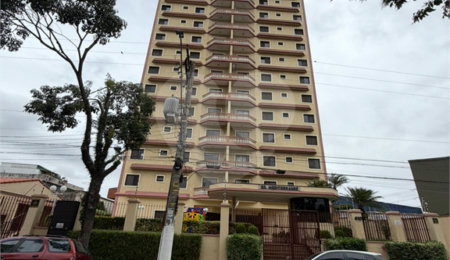 Apartamento à venda com 3 quartos, sendo 1 suíte, no Centro, Suzano, SP