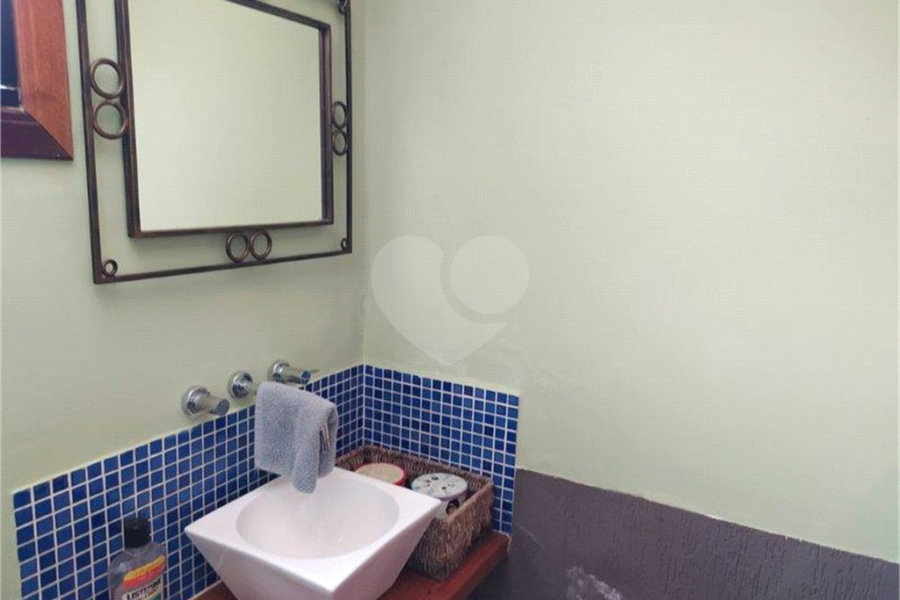 Casa à venda com 4 suítes no condomínio Parque Imperial, Mairiporã - SP