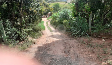 Chácara à venda com 4 quartos, sendo 1 suíte,  em Vista Alegre, Vinhedo, SP