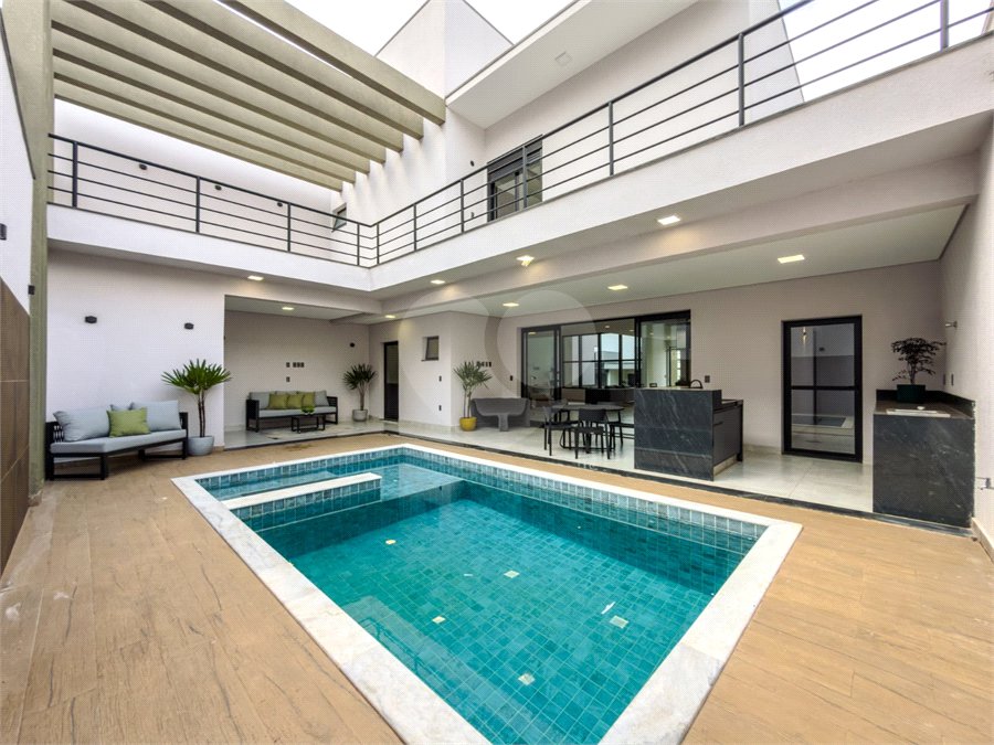 Casa à venda com 3 suítes no condomínio Jardim Residencial Dona Maria José, Indaiatuba - SP