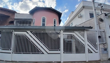 Casa à venda com 3 quartos, sendo 1 suíte,  em Esplanada Mendes Moraes, São Roque, SP