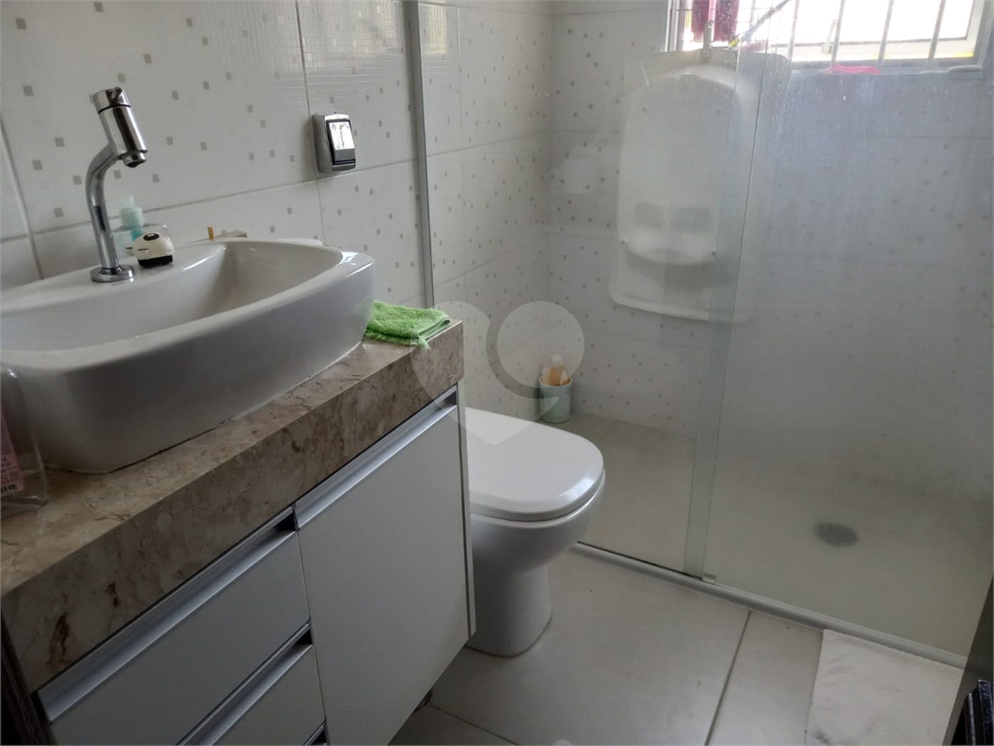 Sobrado à venda com 3 quartos, sendo 1 suíte, em Horto, São Paulo, SP
