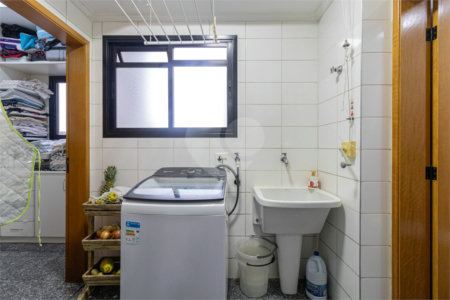 Apartamento à venda no Edifício Gerona – Vila Regente Feijó